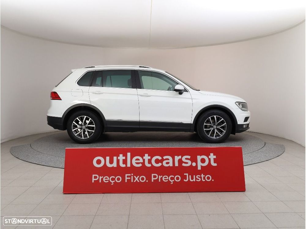 VW Tiguan 1.6 TDI Confortline - 10