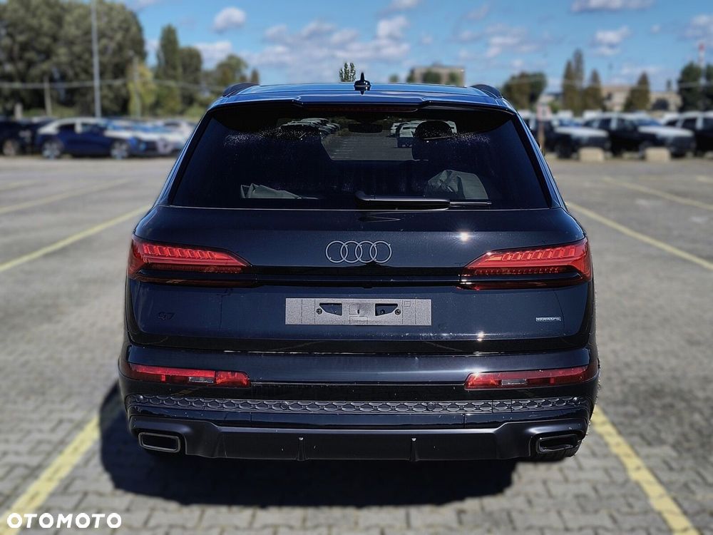 Audi Q7 - 9