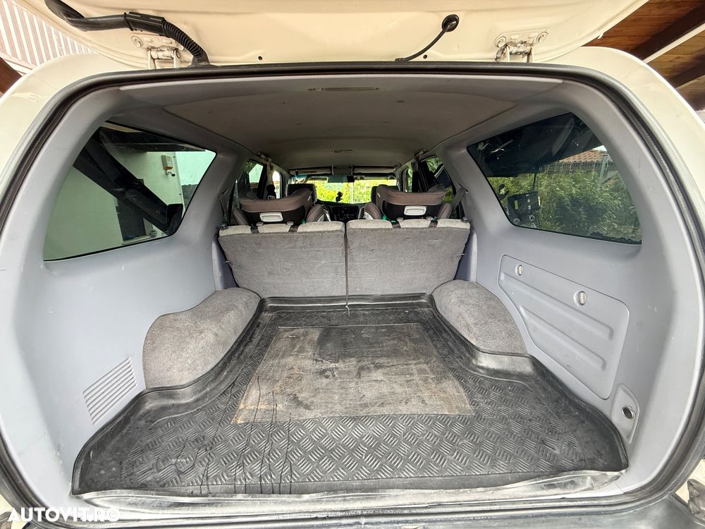 Toyota 4Runner - 13