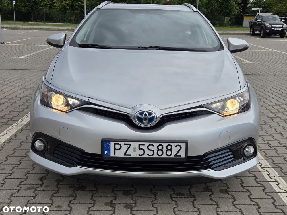 Toyota Auris - 1