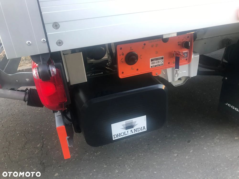 Volkswagen Crafter - 9