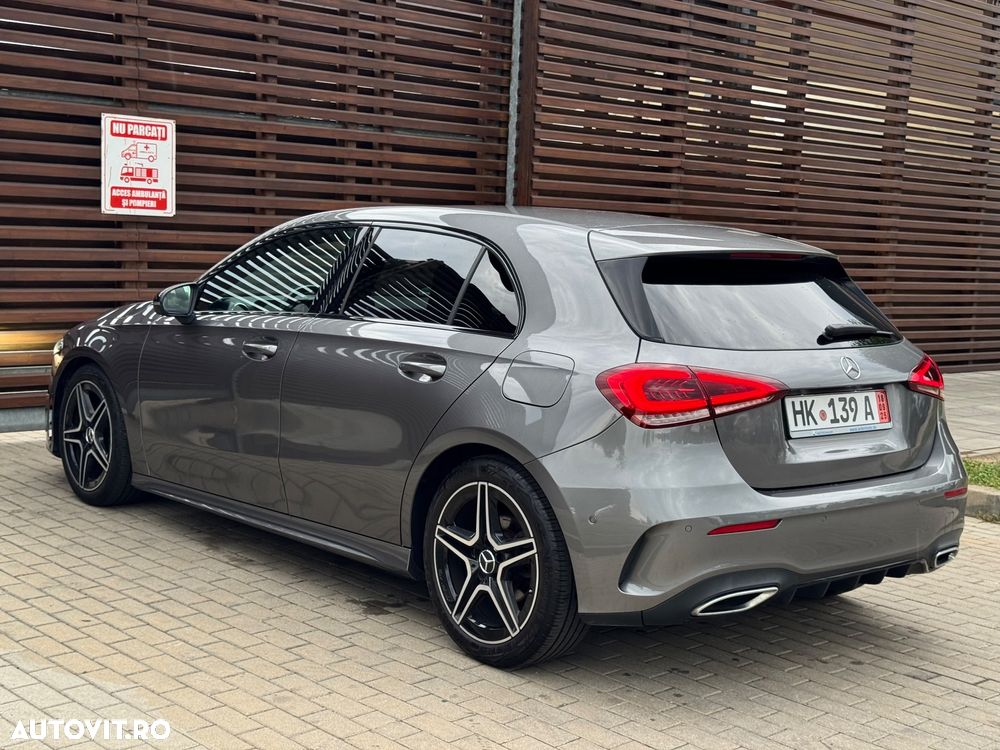 Mercedes-Benz A 180 d 7G-DCT AMG Line - 4
