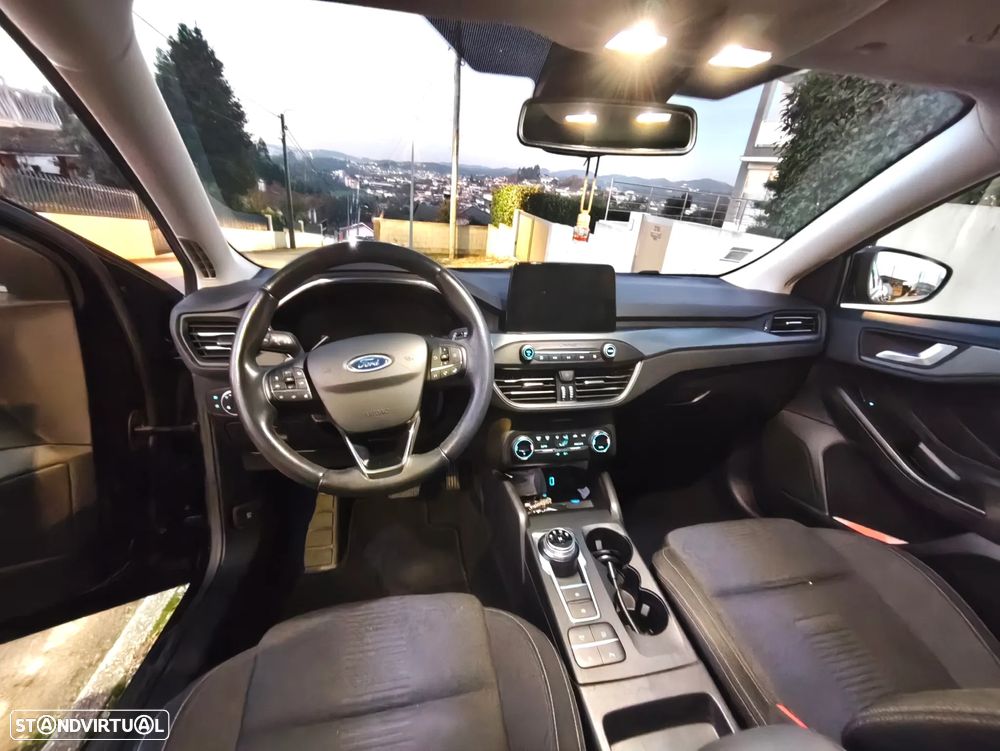 Ford Focus 1.0 EcoBoost Active Aut. - 5