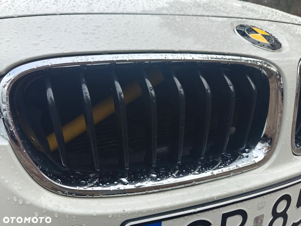 BMW Seria 3 318d Luxury Line - 9