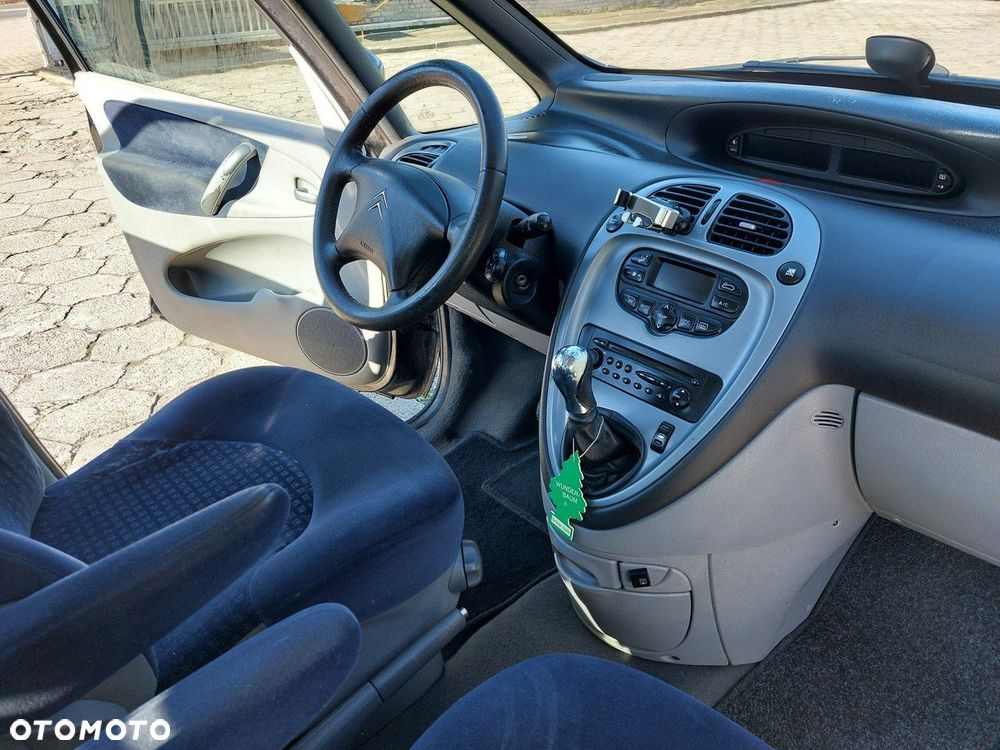 Citroën Xsara Picasso - 14