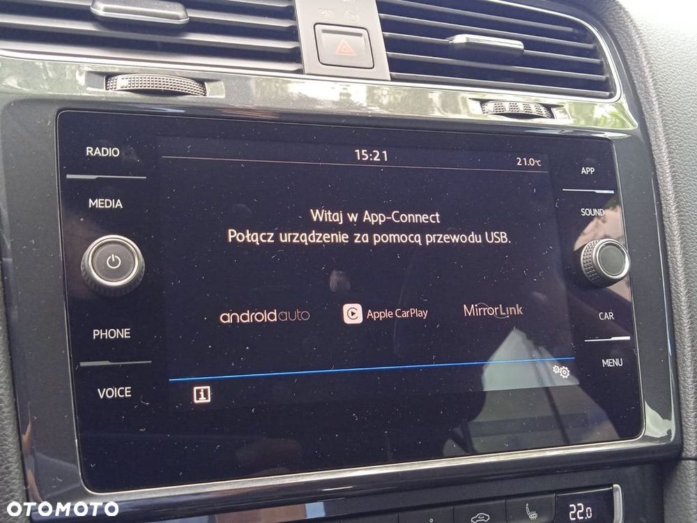 Volkswagen Golf 1.5 TSI BMT Evo Comfortline DSG - 23