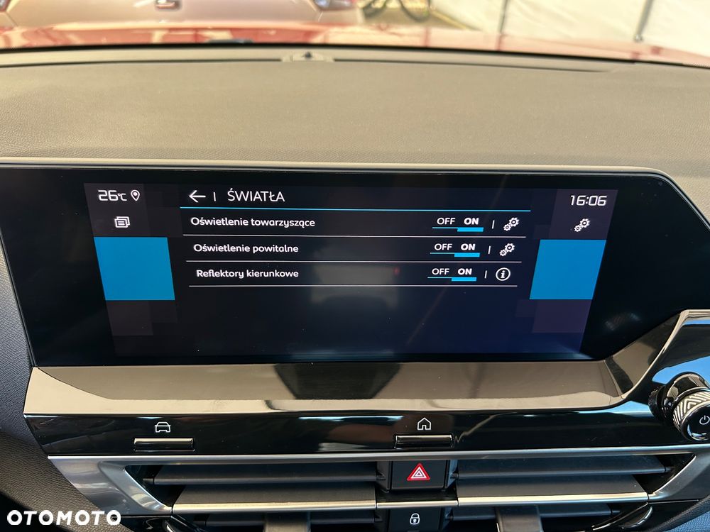 Citroën C4 PureTech 130 Stop&Start FEEL - 27