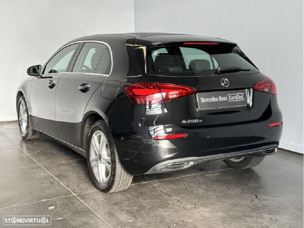 Mercedes-Benz A 250 e Progressive - 2