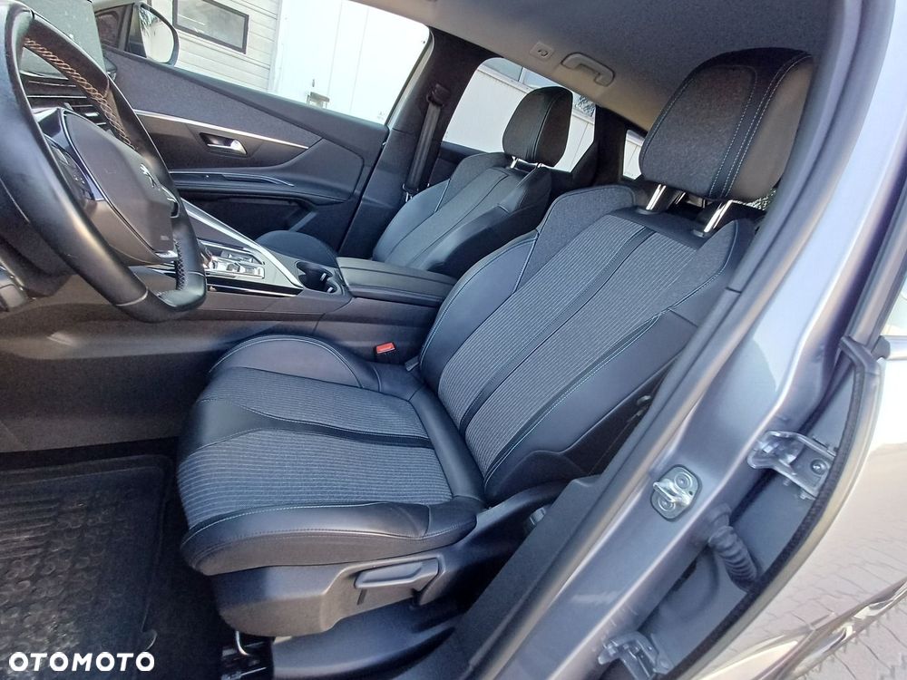 Peugeot 3008 - 11