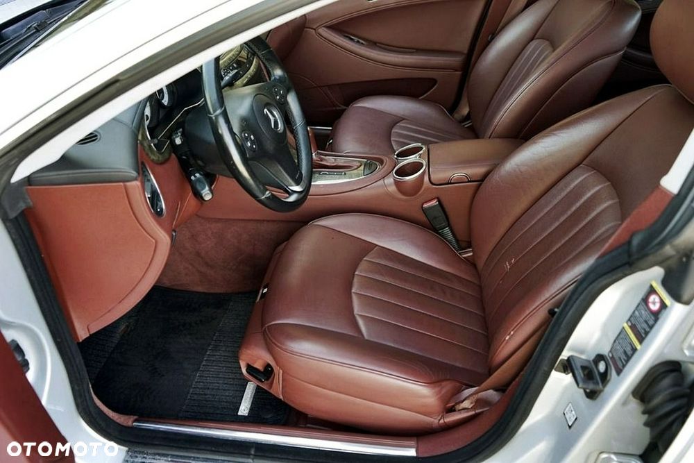 Mercedes-Benz CLS - 17