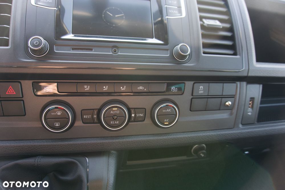 Volkswagen Caravelle 2.0 TDI L2 Highline - 19