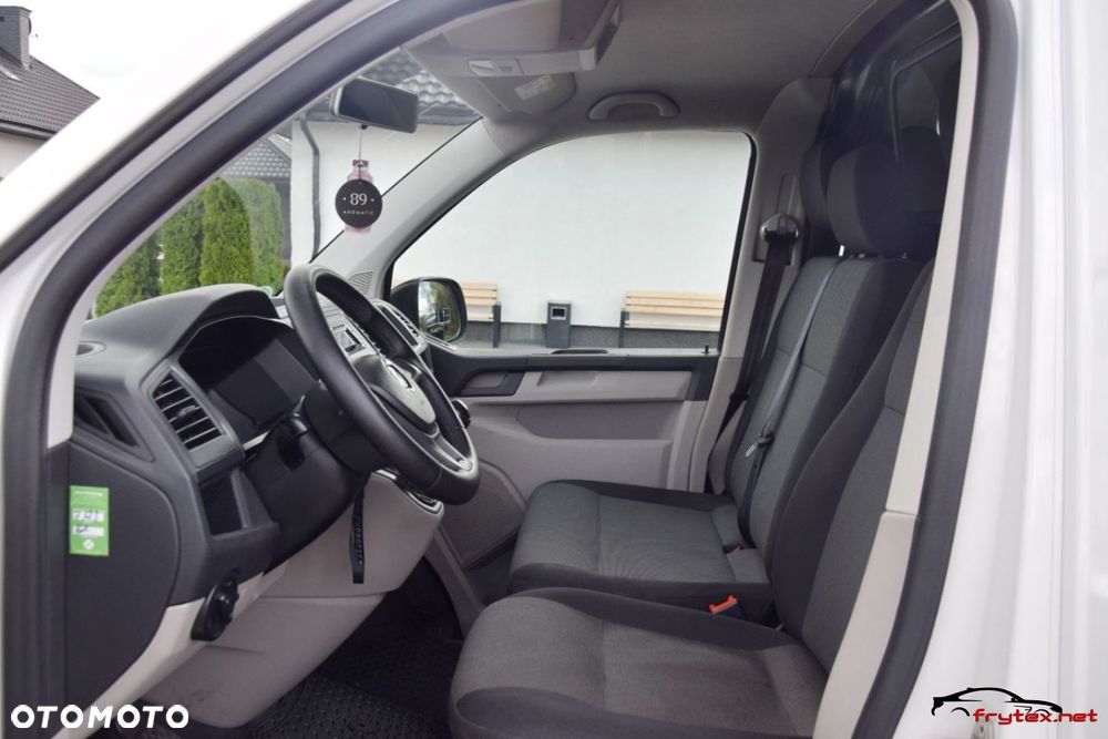 Volkswagen Transporter T6 - 13