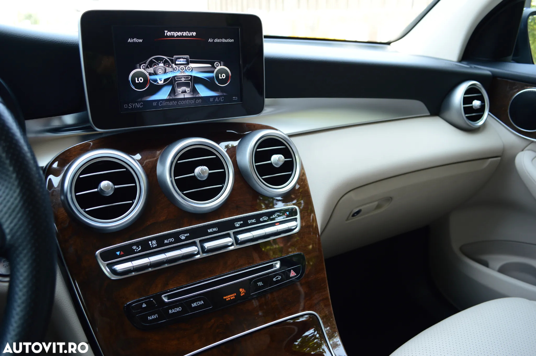 Mercedes-Benz GLC 250 d 4Matic 9G-TRONIC Exclusive - 27