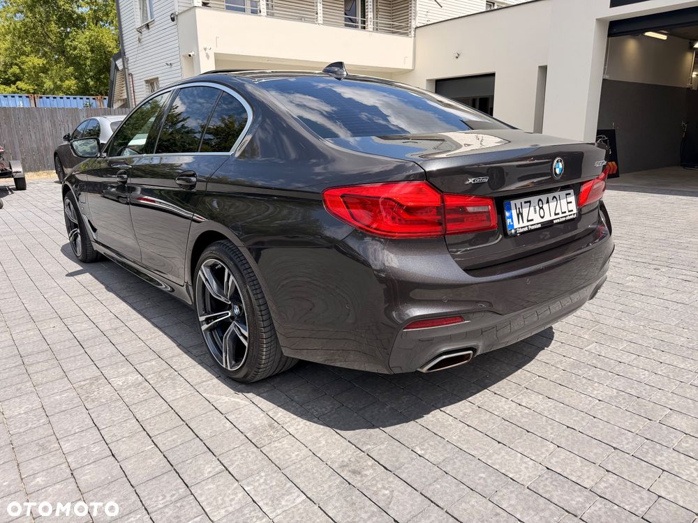BMW Seria 5 530e iPerformance xDrive - 12