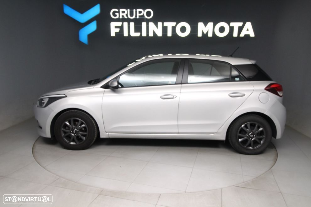 Hyundai i20 1.2 Access+Bluetooth 119g - 5