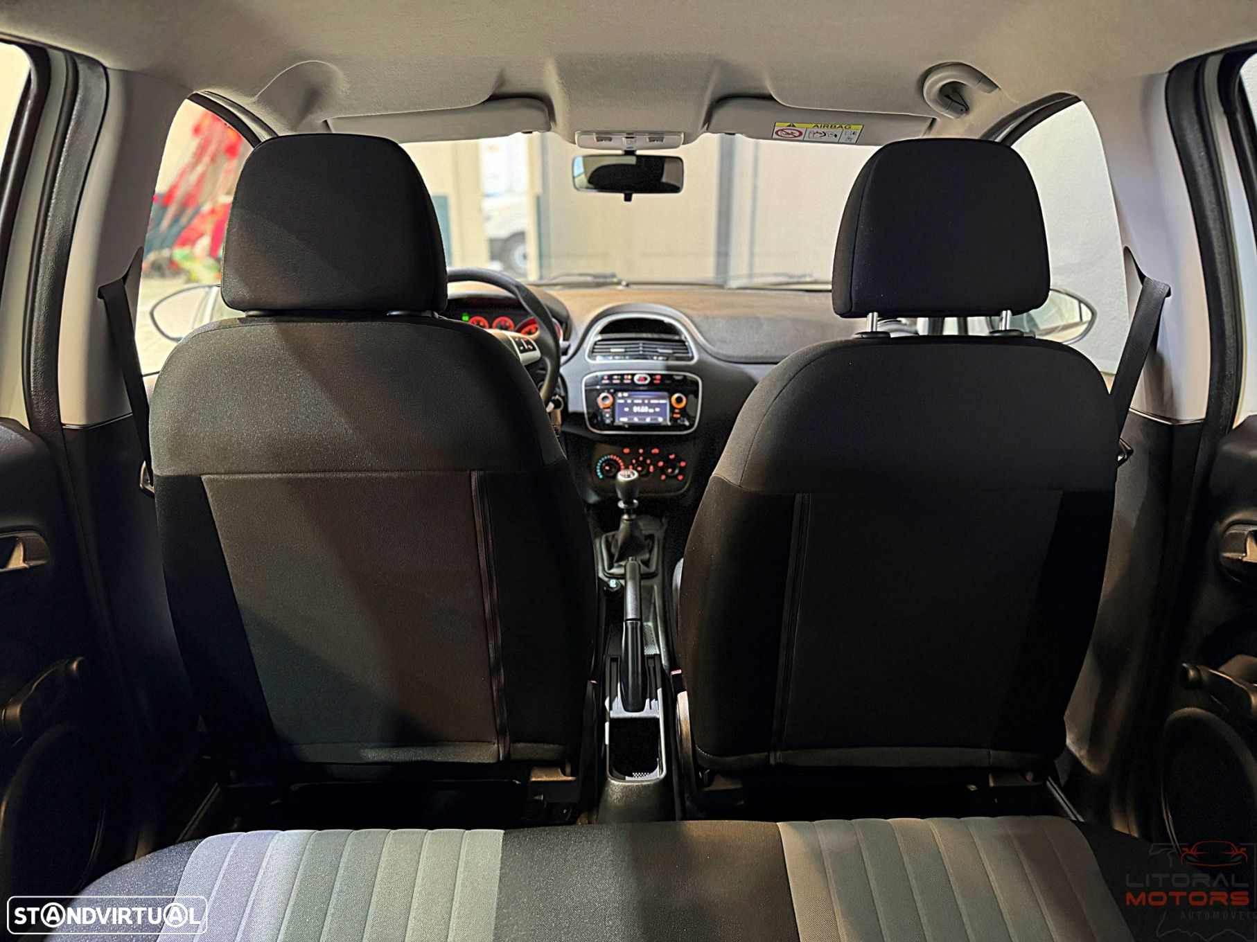 Fiat Punto 1.2 Lounge S&S - 28