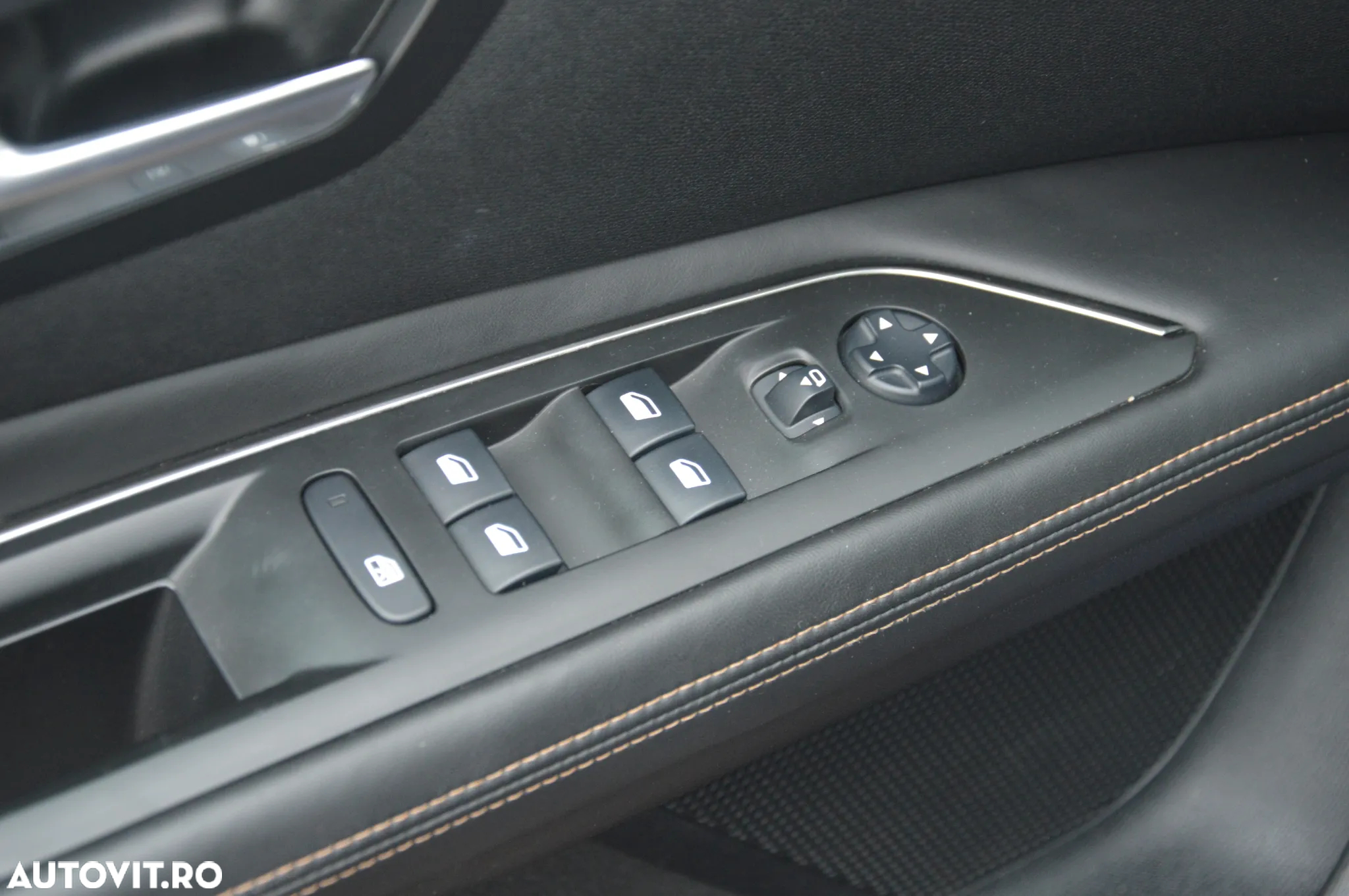 Peugeot 3008 1.5 BlueHDI S&S EAT8 GT-Line - 36