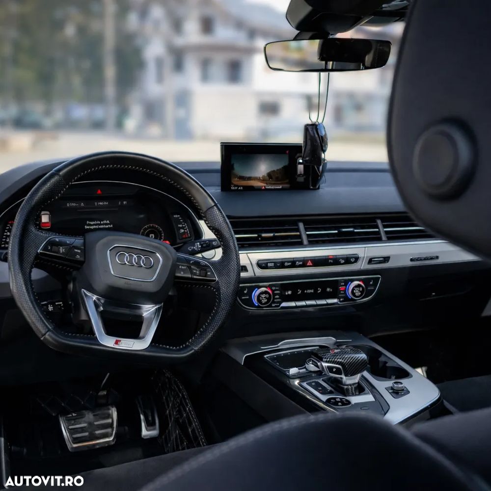 Audi Q7 3.0 50 TDI quattro Tiptronic S Line - 11