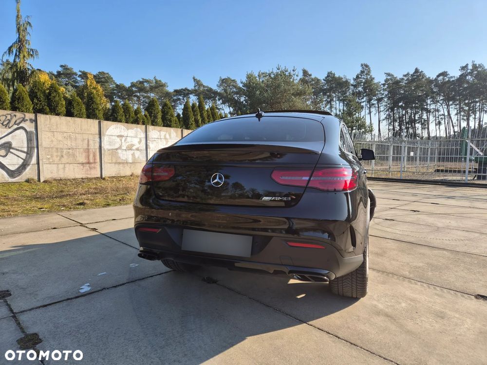 Mercedes-Benz GLE 350 d 4-Matic - 36
