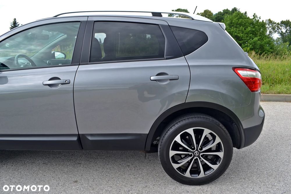Nissan Qashqai - 11