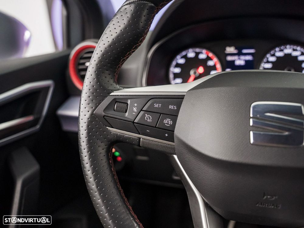 SEAT Arona 1.0 TSI FR - 19