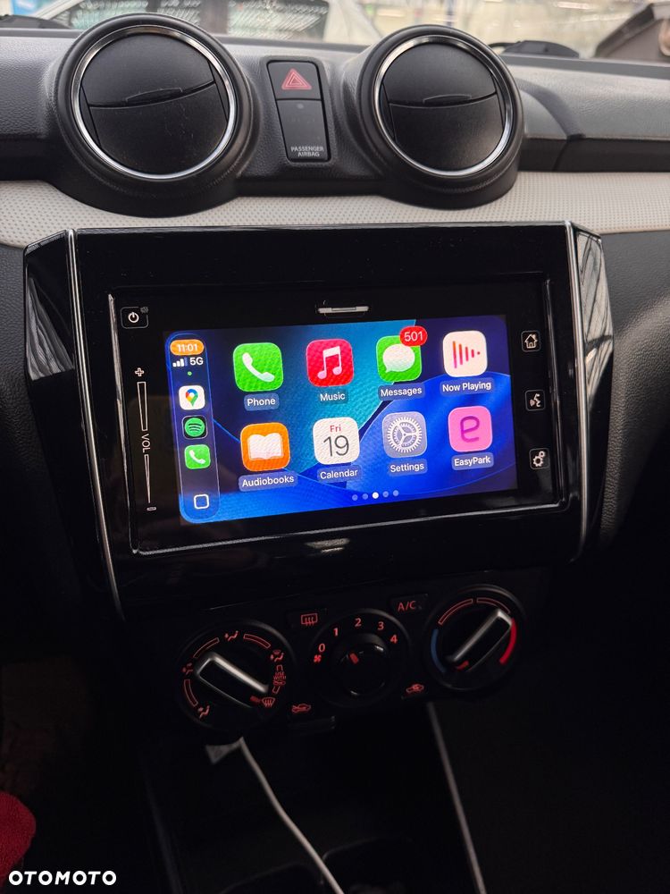 Suzuki Swift 1.2 Premium Plus - 9