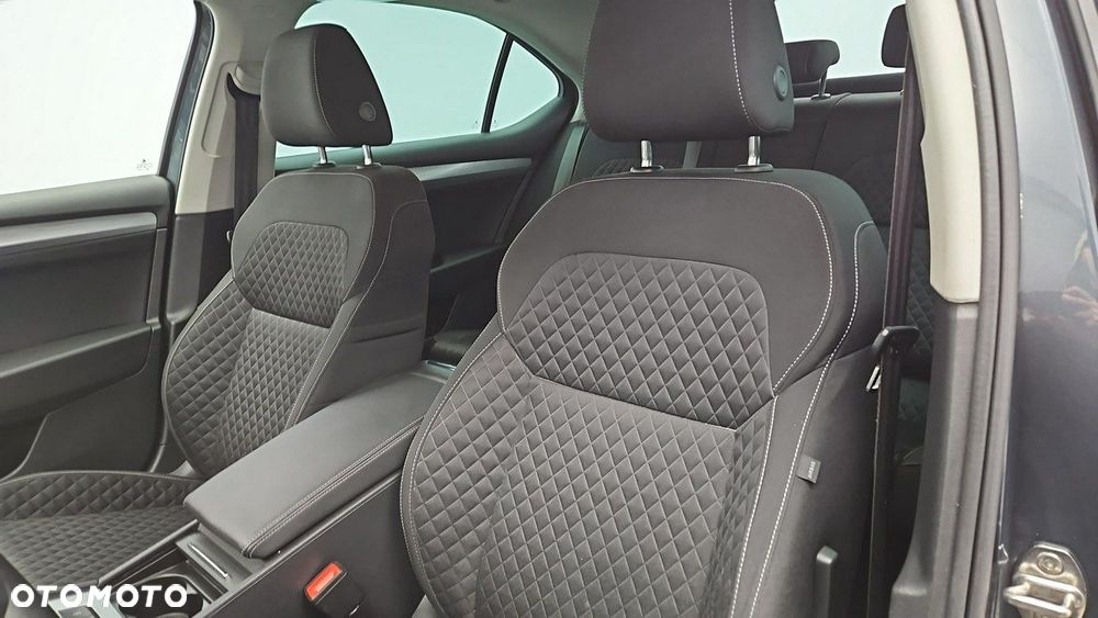 Skoda Superb 1.5 TSI Ambition - 11