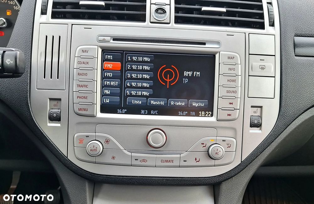 Ford Kuga 2.0 TDCi 2x4 Titanium - 26