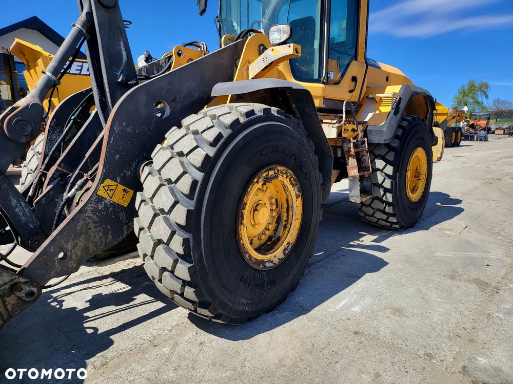 Volvo L110G - 15