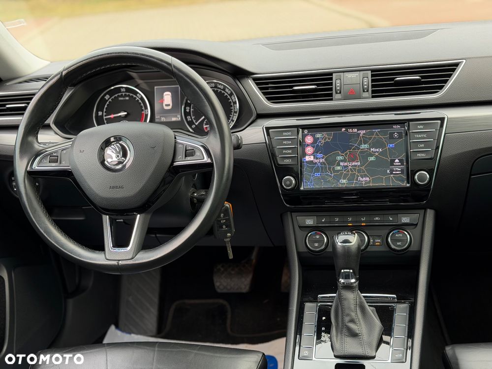 Skoda Superb 2.0 TDI DSG L&K - 17