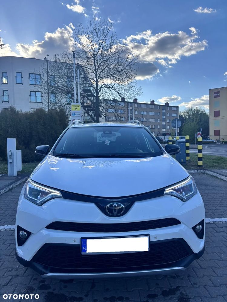 Toyota RAV4 - 6