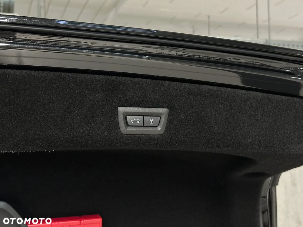 BMW Seria 7 - 17