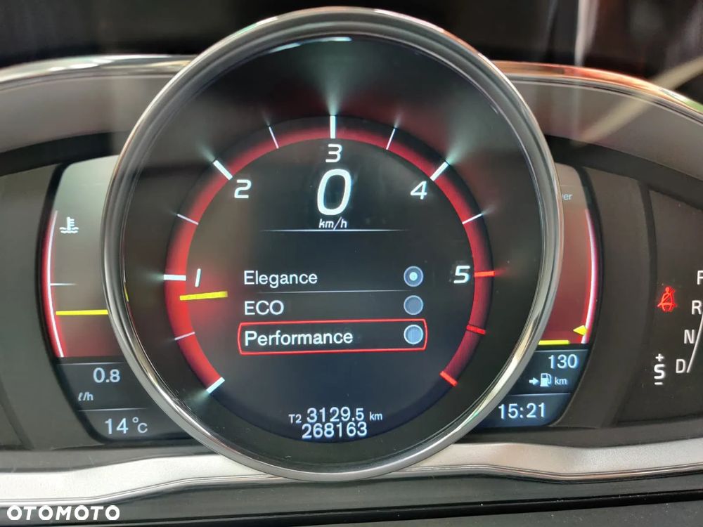 Volvo XC 70 D4 Drive-E Momentum - 23