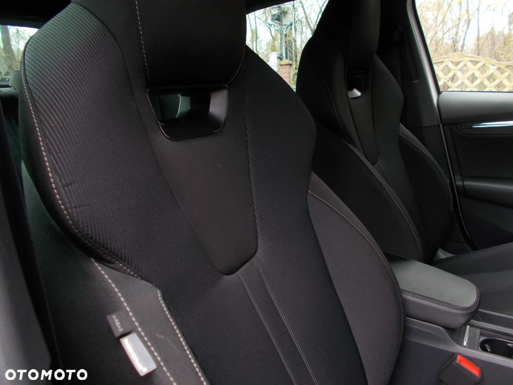 Skoda Octavia 1.5 TSI e-Tec Sportline DSG - 12