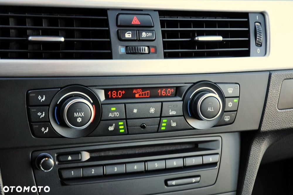 BMW Seria 3 - 33