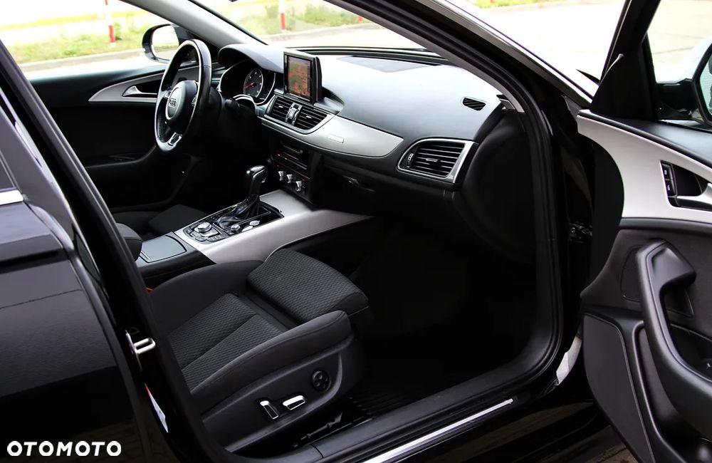 Audi A6 Avant 2.0 TDI quattro S tronic - 36