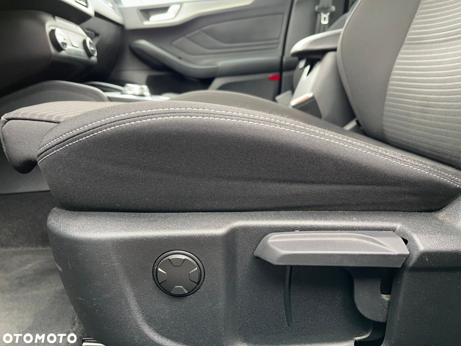 Ford Focus - 12