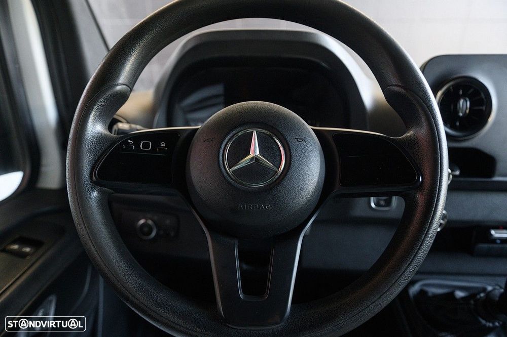 Mercedes-Benz Sprinter 317 CDI/37 - 34