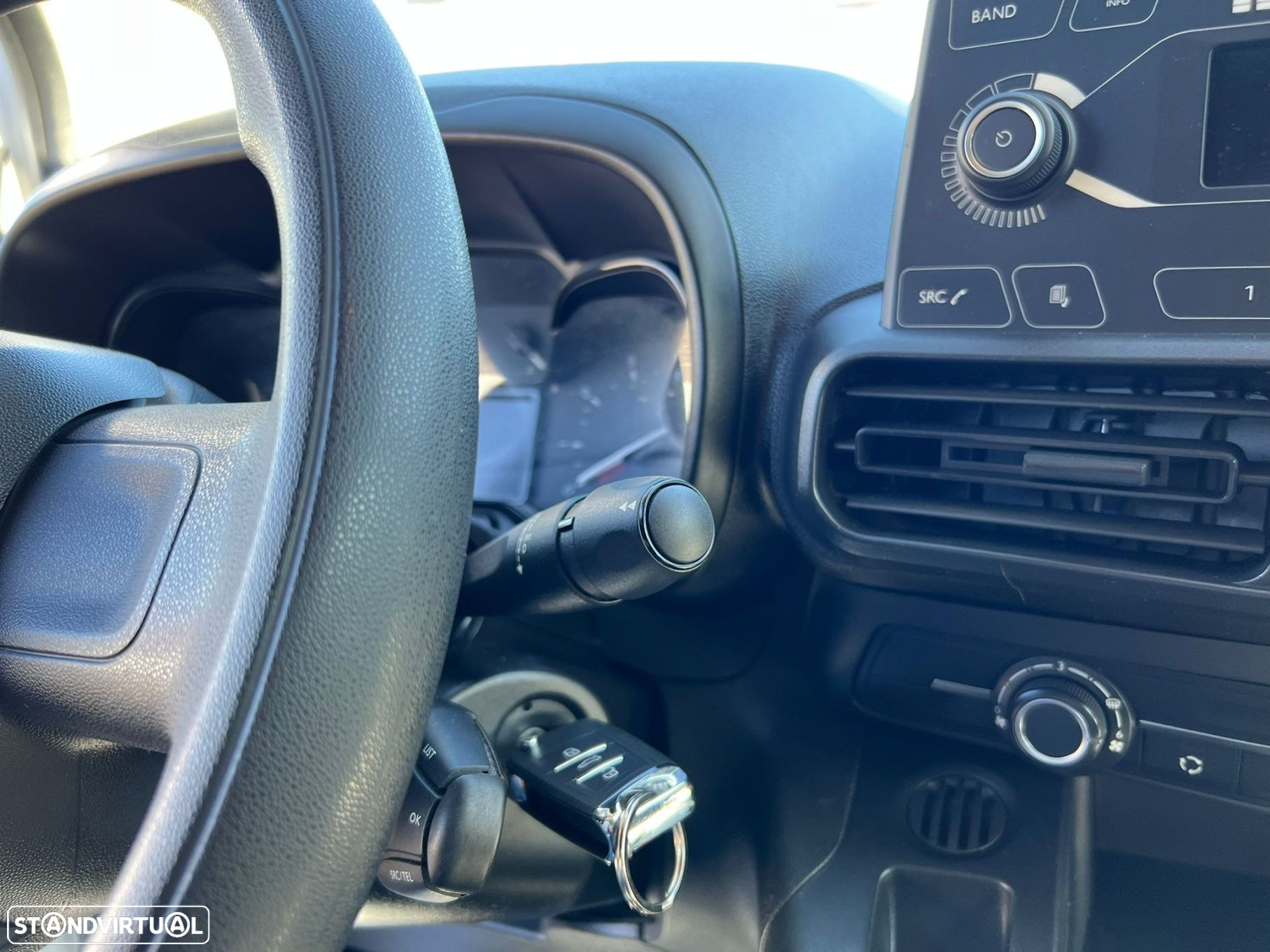 Citroën Berlingo 1.6 BlueHDi L1 3L - 27