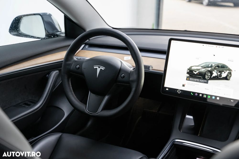 Tesla Model 3 Long Range AWD Premium - 5