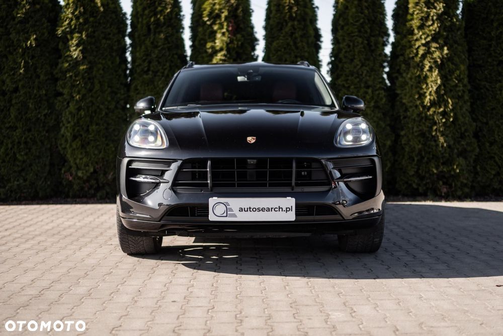 Porsche Macan Standard - 2