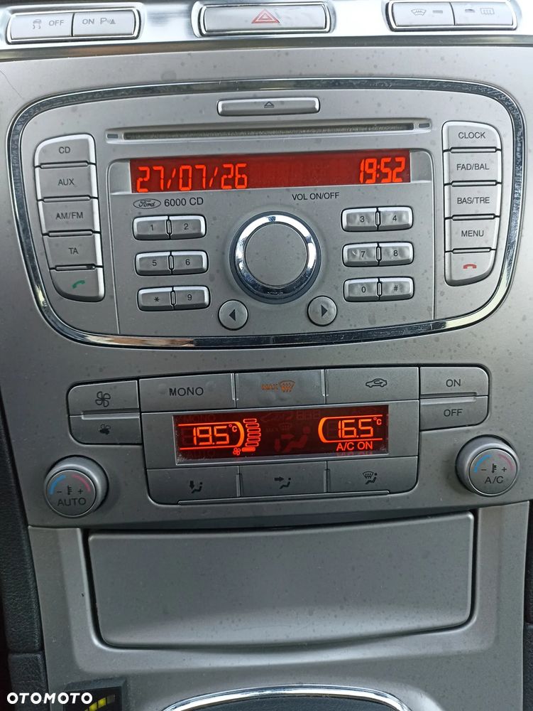 Ford S-Max 2.0 Titanium - 7
