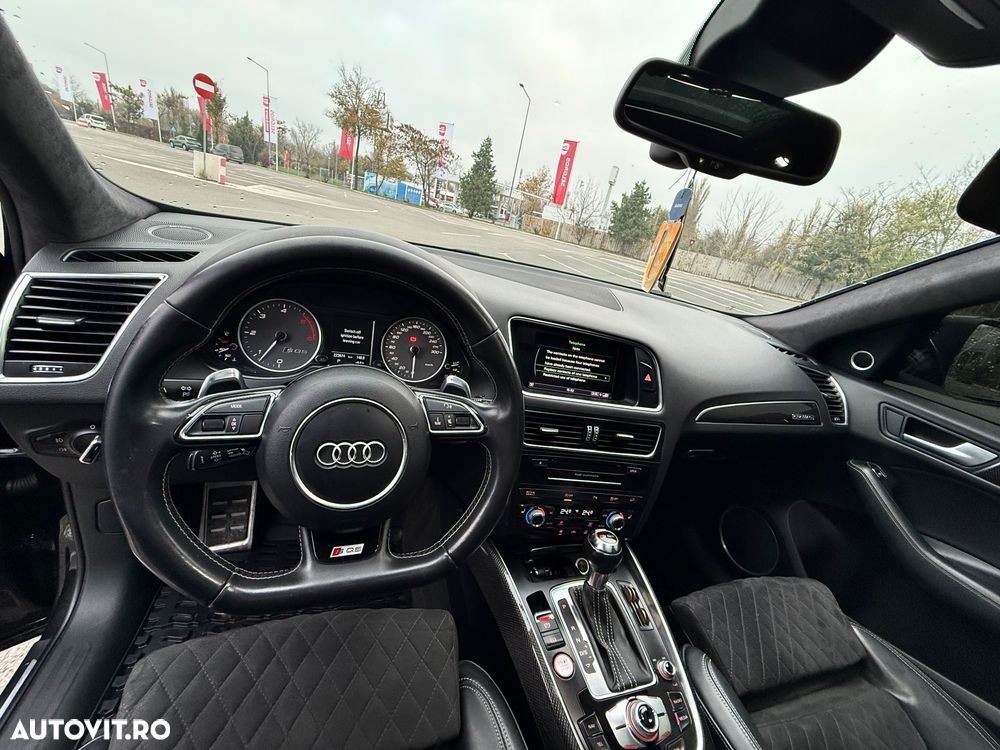 Audi SQ5 - 11