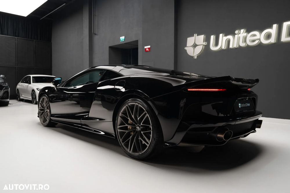 McLaren GT Standard - 9