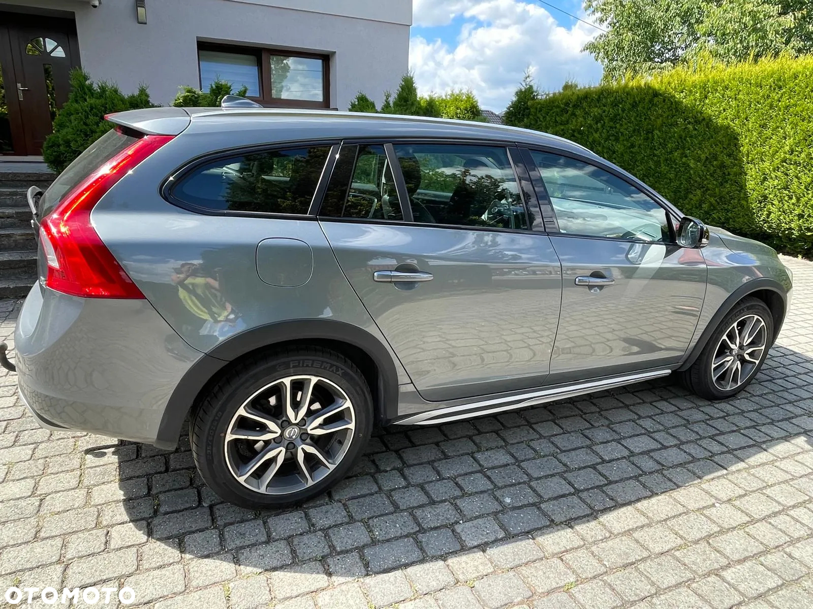 Volvo V60 Cross Country - 2