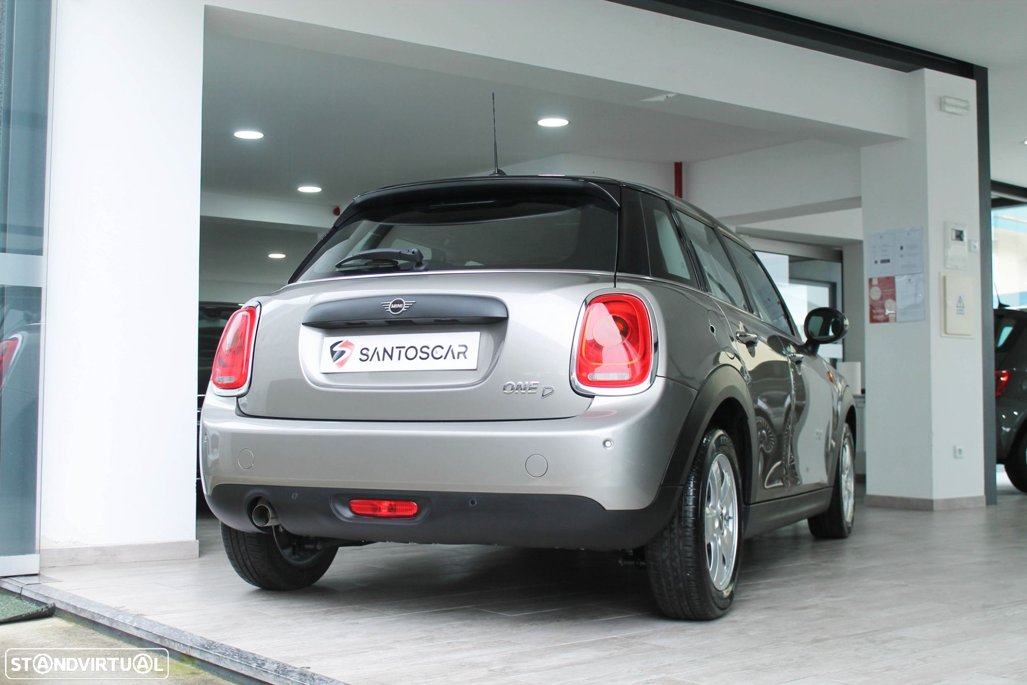 MINI 5 Portas One D - 8