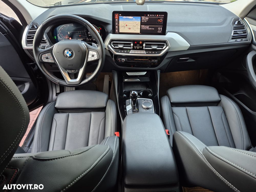 BMW X4 xDrive20i AT MHEV - 8