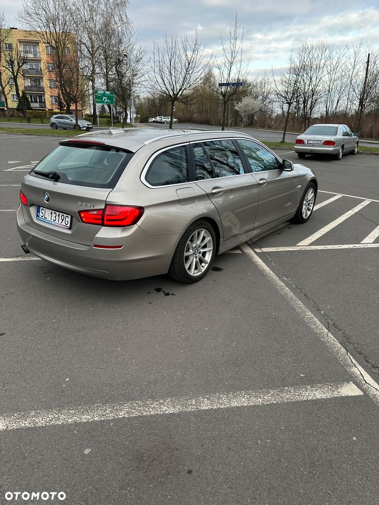 BMW Seria 5 2011 photo 4