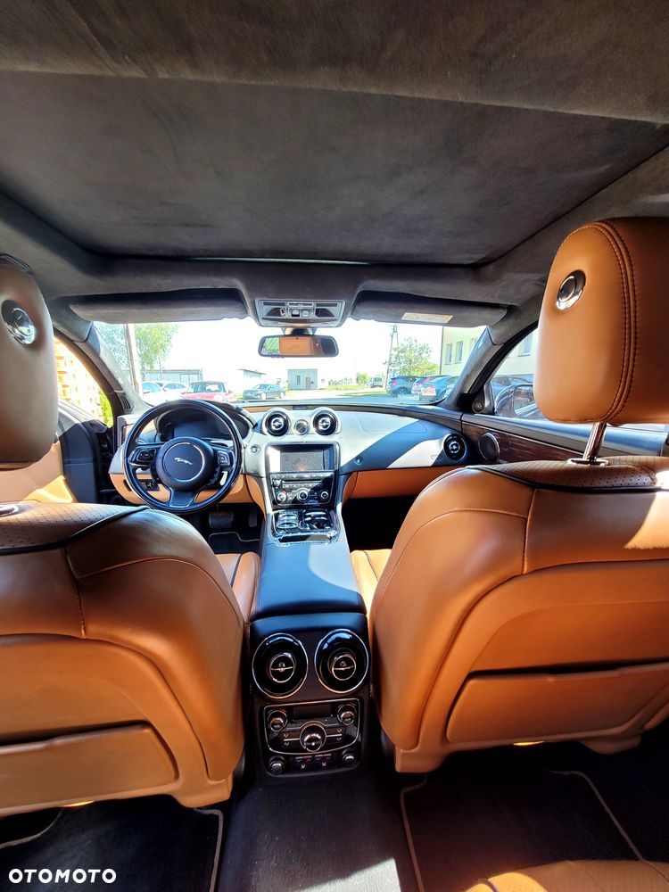 Jaguar XJ 3.0 D V6 Portfolio - 6