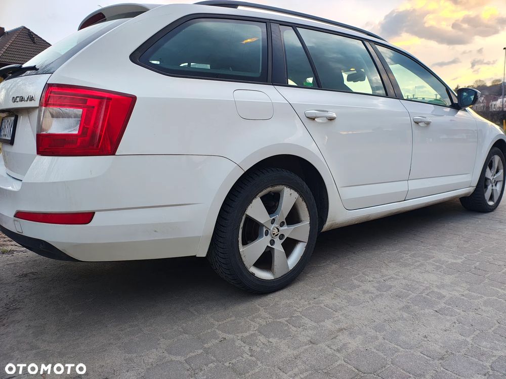 Skoda Octavia 2.0 TDI Elegance - 9